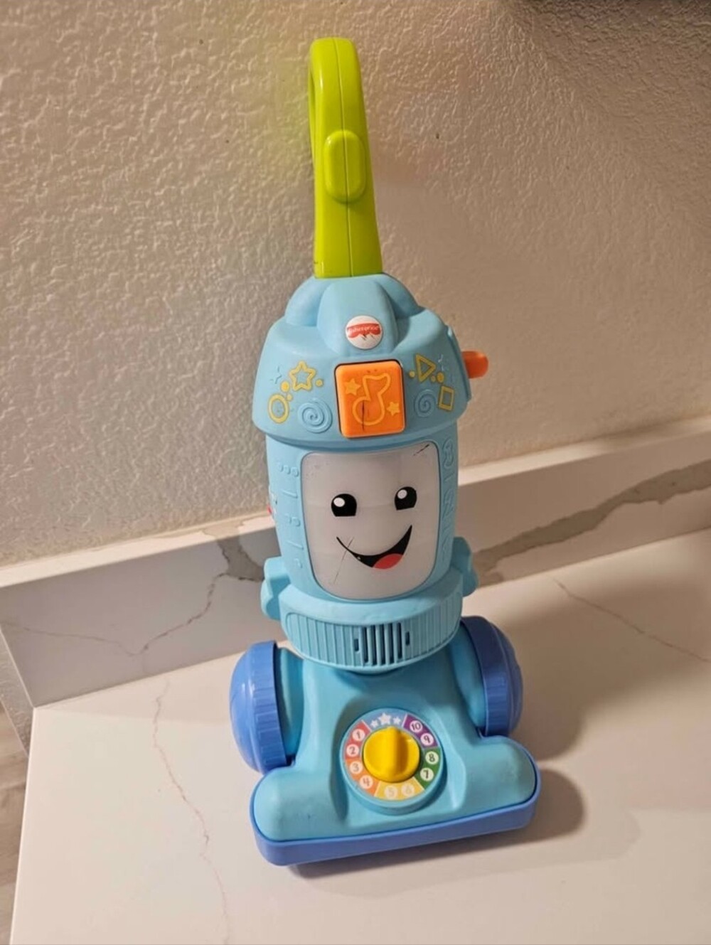Fisher-Price Laugh & Learn Light-Up Learning Vacuum